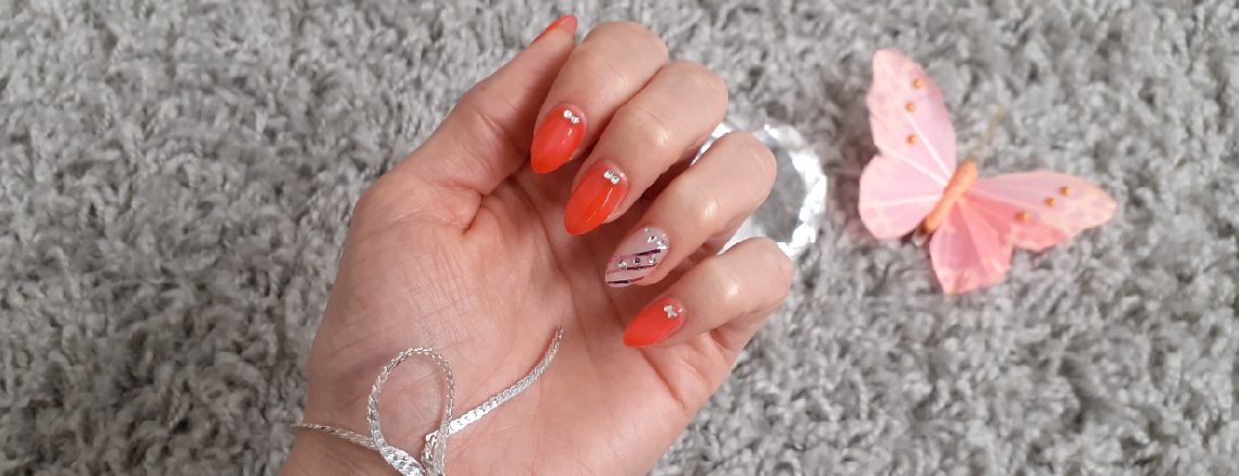 Tolle Anleitungen Rund Um Nageldesign Jetzt Im 99nails Blog Entdecken